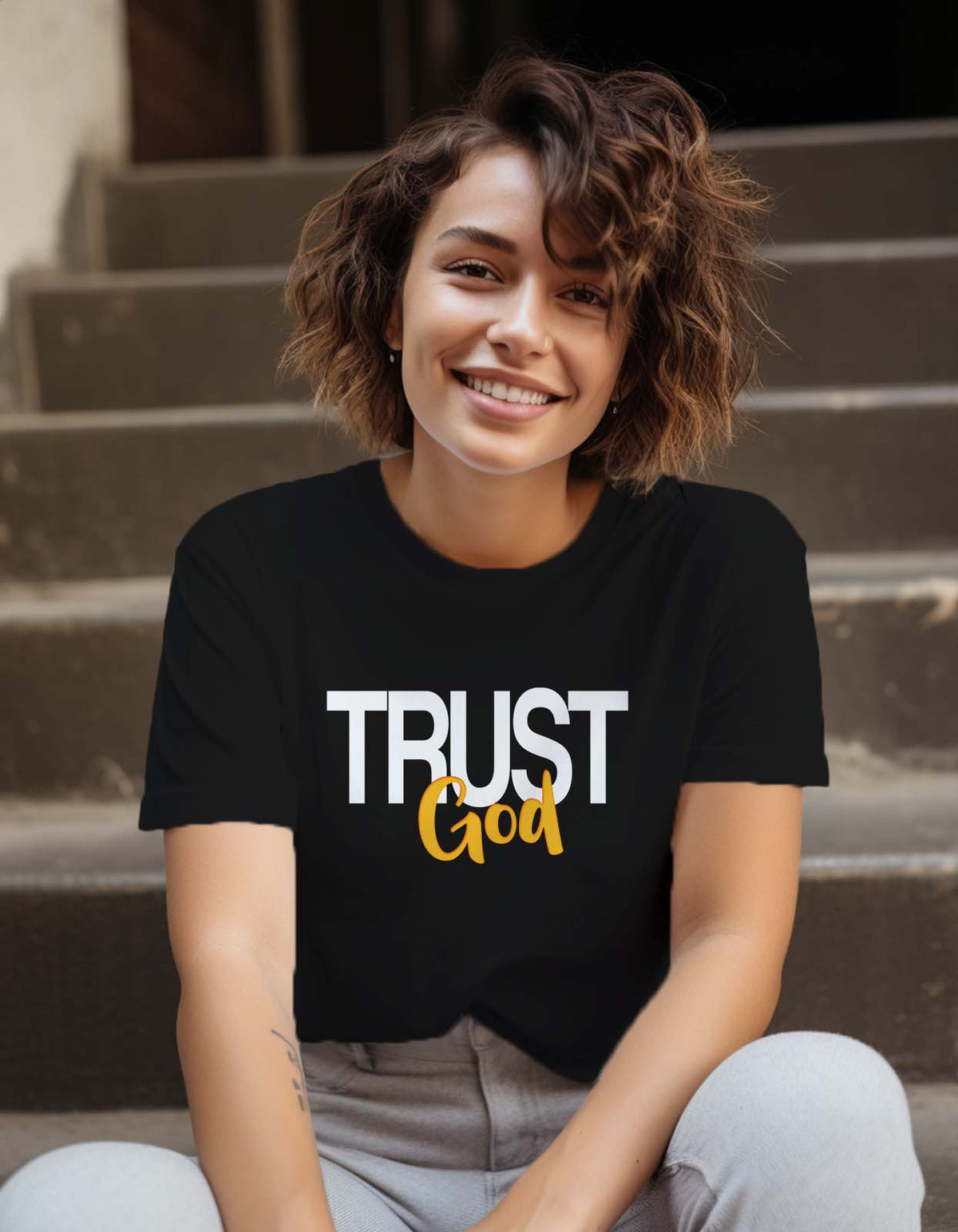 "Trust God" Inspirational Quotes T shirt