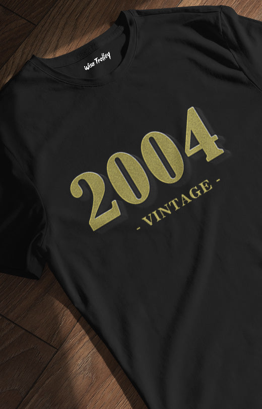 Vintage 2004 T shirt